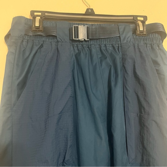 NWT Nike Navy Joggers with detachable belt Size Medium - Picture 6 of 10